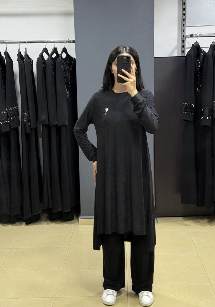 401 طقم منقوش قطعتين 48/38 أسود