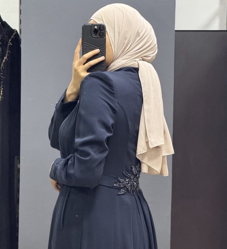 ⁦80806 جلباب قبة سحاب زخرفة لمعة جيب مع حزام 50/40 كحلي⁩ - الصورة ⁦4⁩
