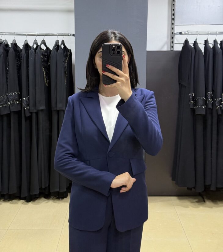 ⁦4637 جاكيت قبة أزرار 44/38 كحلي⁩ - الصورة ⁦3⁩