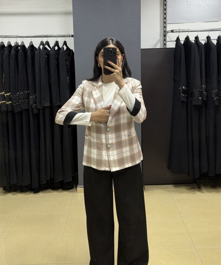 ⁦4064-2 جاكيت منقوش قبة أزرار 42/36 أصفر⁩ - الصورة ⁦2⁩