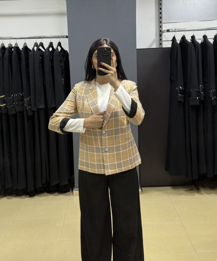 ⁦4064-2 جاكيت منقوش قبة أزرار 42/36 بني⁩ - الصورة ⁦2⁩
