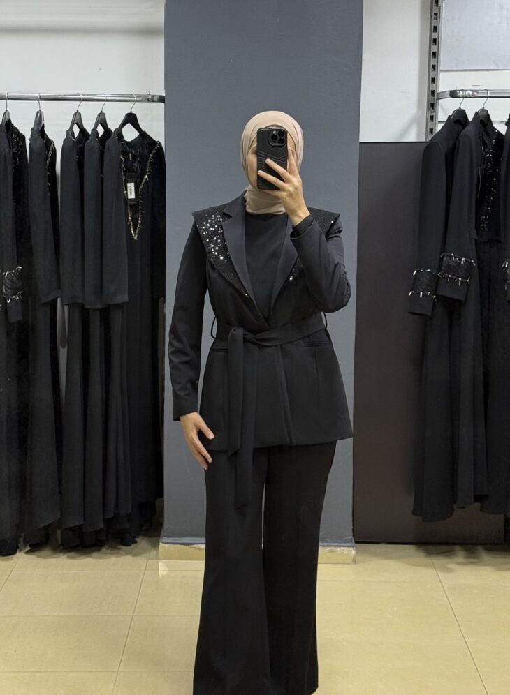 6057 طقم قطعتين قبة مفتوح لمعة مع حزام 44/38 أسود