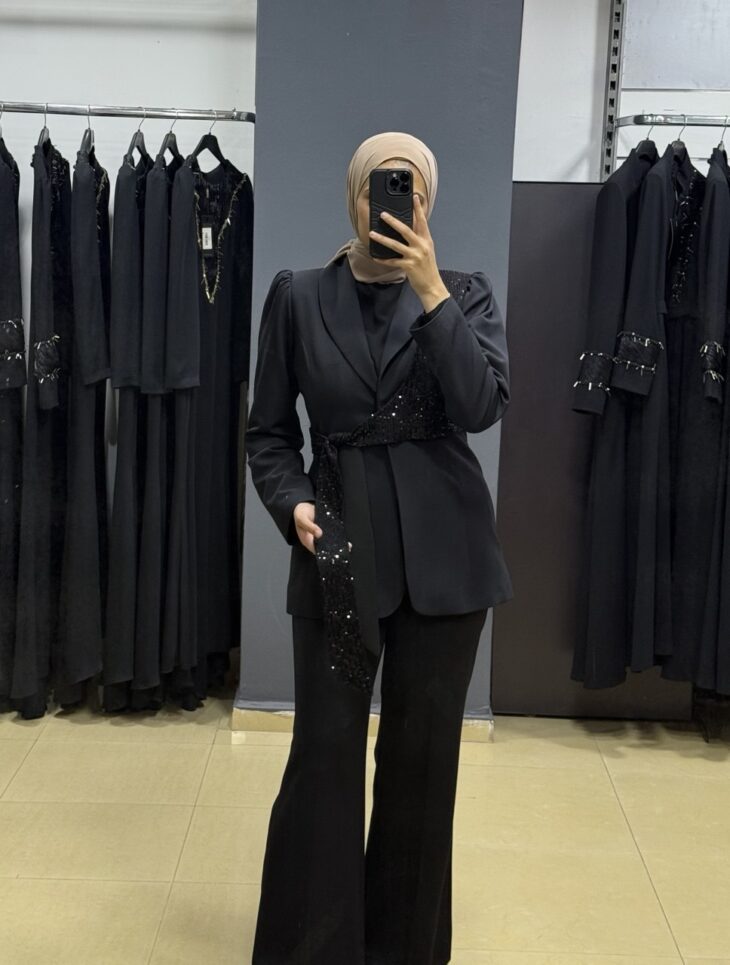 ⁦6045 طقم قطعتين قبة ربطة على الجانب لمعة مع حزام 44/38 أسود⁩ - الصورة ⁦2⁩