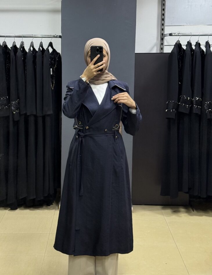 ⁦2370-1 ترانشكوت قبة أزرار جيب مع حزام 46/38 كحلي⁩ - الصورة ⁦2⁩