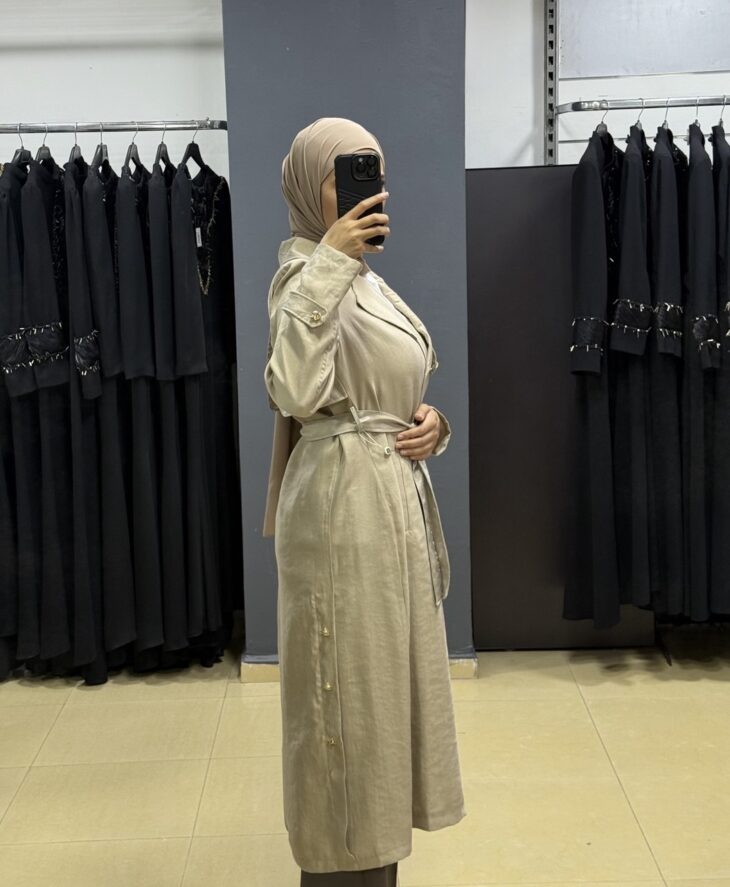 ⁦2614 ترانشكوت قبة أزرار جيب مع حزام 50/40 صخري⁩ - الصورة ⁦3⁩