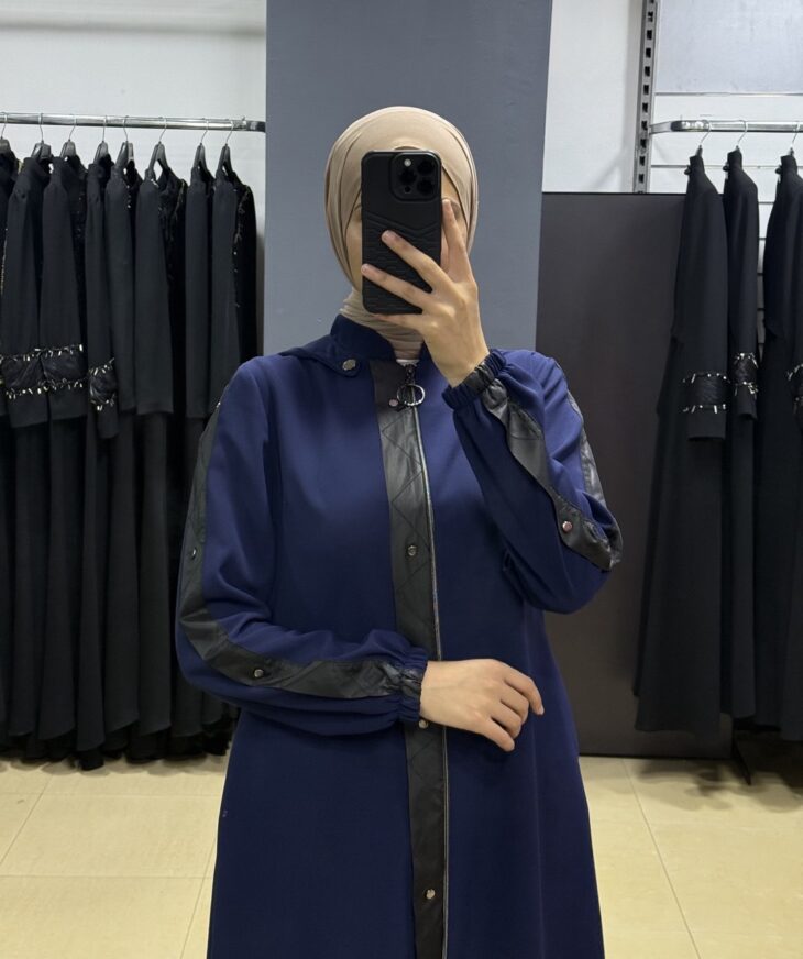⁦2490 ترانشكوت سحاب طاقية مع جيب 50/40 نيلي داكن⁩ - الصورة ⁦3⁩