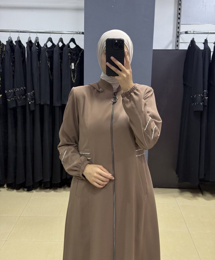 ⁦2492 جلباب سحاب شريط مع لمعة جيب طاقية مع حزام 52/42 عسلي⁩ - الصورة ⁦3⁩