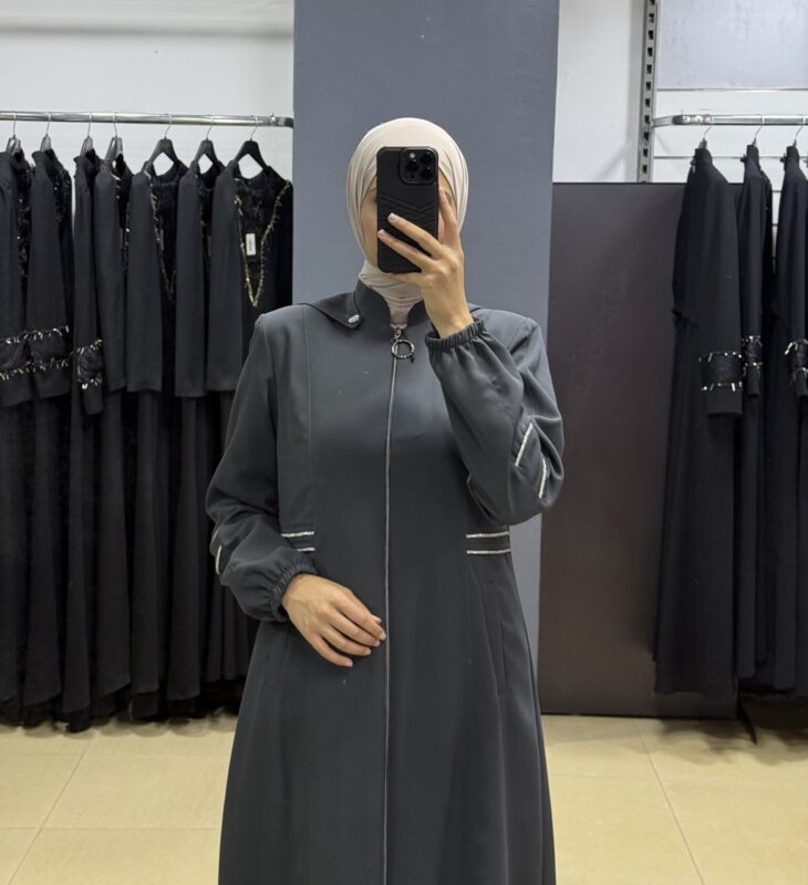 ⁦2492 جلباب سحاب شريط مع لمعة جيب طاقية مع حزام 52/42 سكني داكن⁩ - الصورة ⁦2⁩