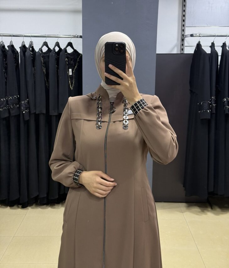 ⁦2425 جلباب سحاب طاقية مع جيب 54/40 عسلي⁩ - الصورة ⁦3⁩