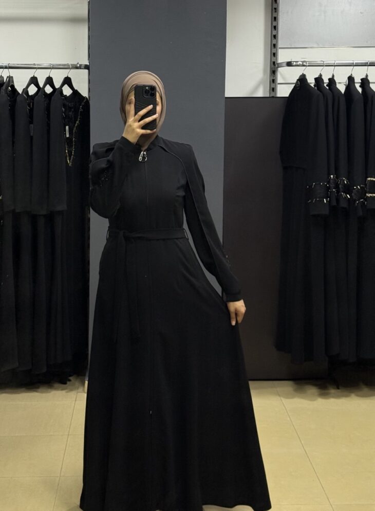 ⁦80802 جلباب سحاب جيب مع حزام 50/40 أسود⁩ - الصورة ⁦2⁩