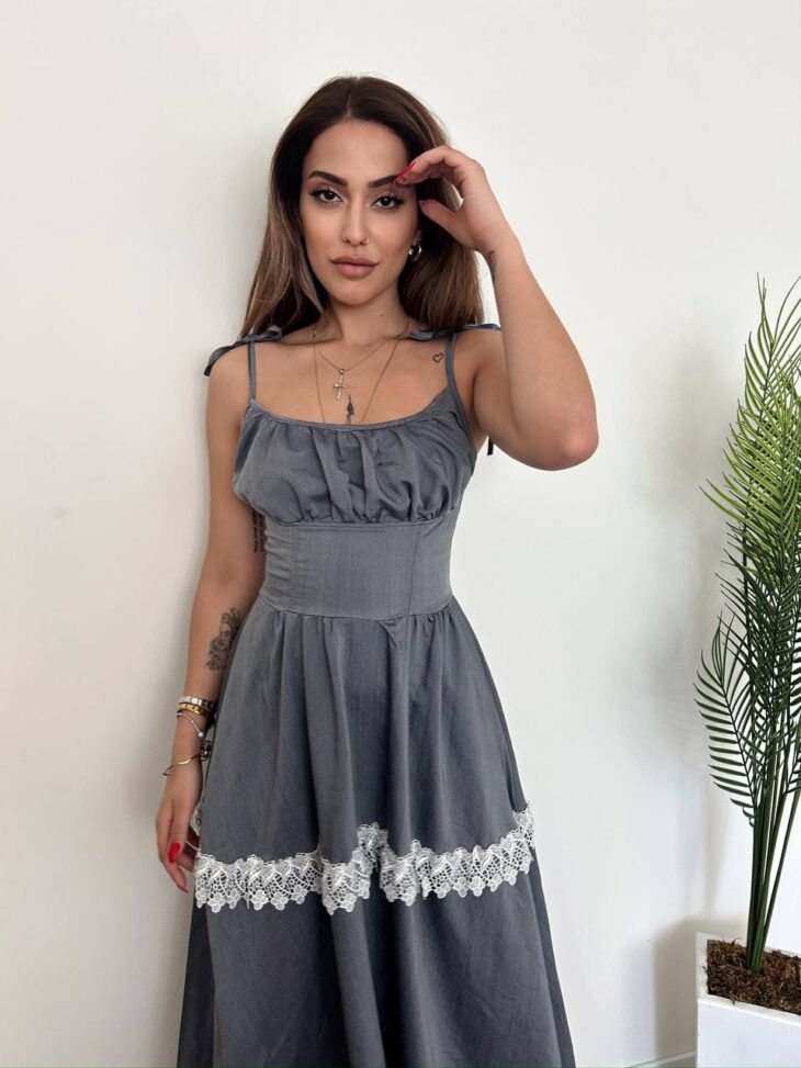 ⁦13421 فستان مع زخرفة 44/38 سكني داكن⁩ - الصورة ⁦4⁩
