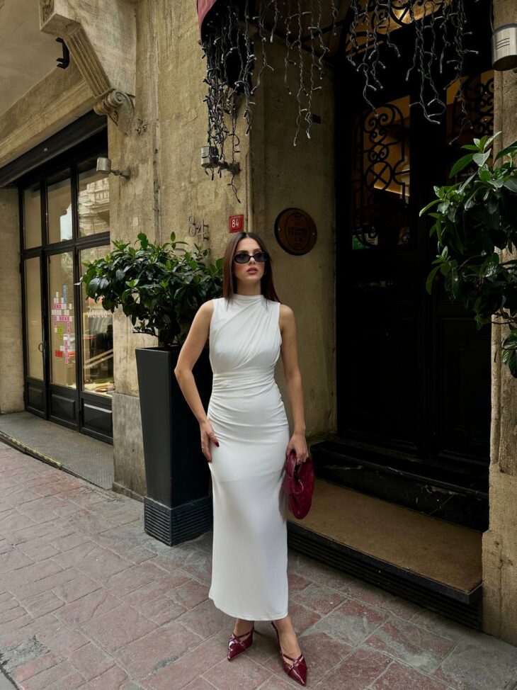 ⁦13287 فستان سادة 44/38 سكري⁩ - الصورة ⁦2⁩