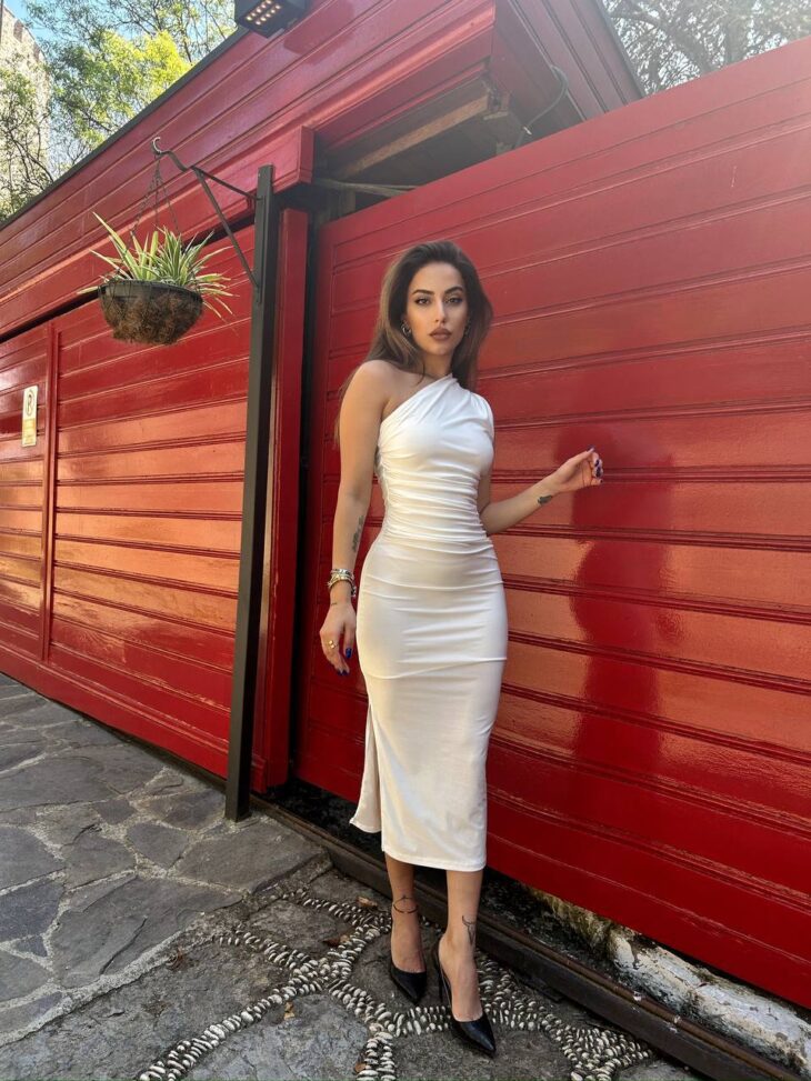 ⁦13676 فستان سادة 44/38 سكري⁩ - الصورة ⁦2⁩