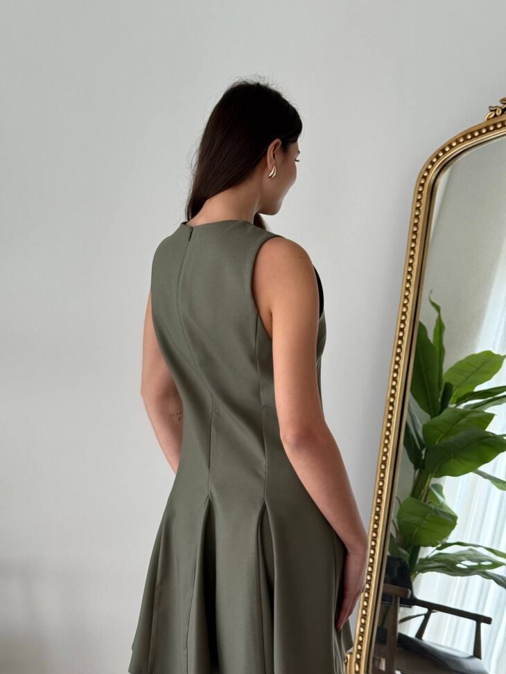 ⁦1013 فستان سادة مع أربطة 44/38 زيتي⁩ - الصورة ⁦5⁩