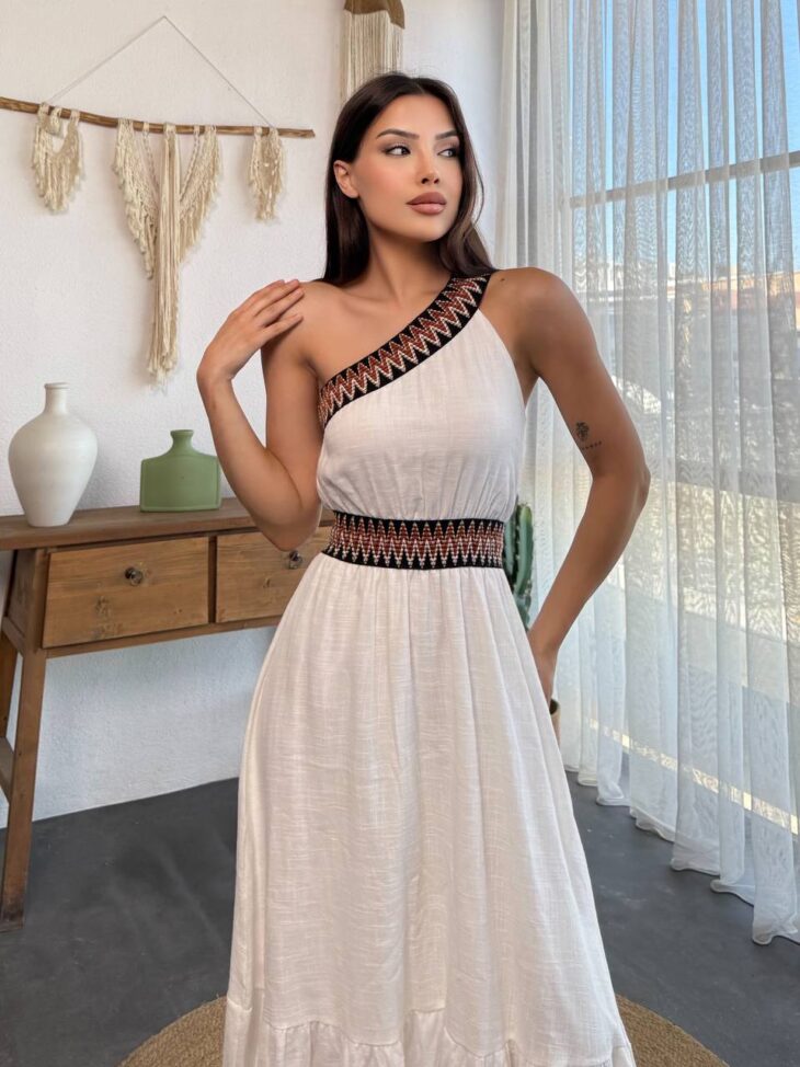 ⁦13752 فستان مع زخرفة 44/38 سكري⁩ - الصورة ⁦5⁩