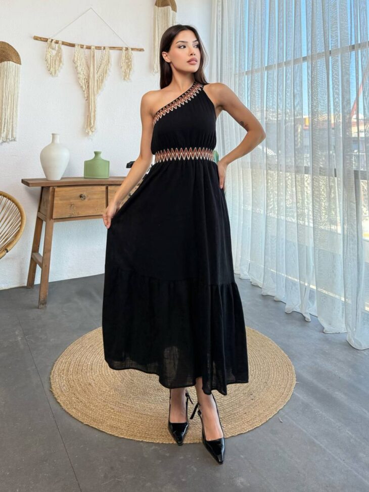 ⁦13752 فستان مع زخرفة 44/38 أسود⁩ - الصورة ⁦2⁩