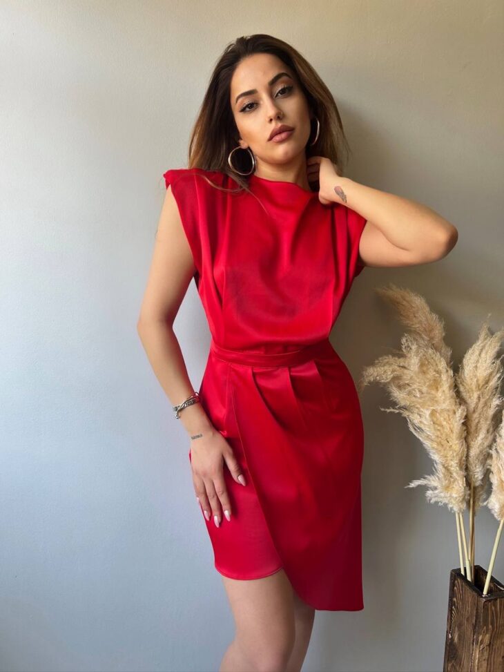 ⁦13359 فستان سادة 44/38 أحمر⁩ - الصورة ⁦2⁩