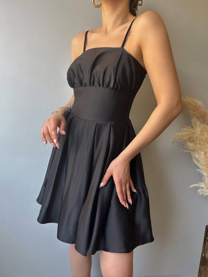 ⁦13362 فستان سادة 44/38 أسود⁩ - الصورة ⁦6⁩