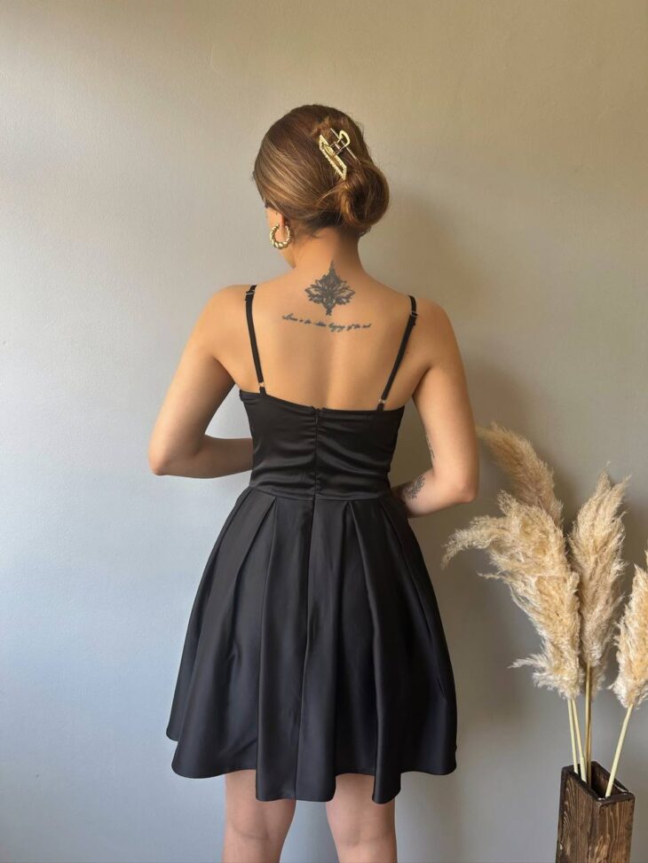 ⁦13362 فستان سادة 44/38 أسود⁩ - الصورة ⁦7⁩