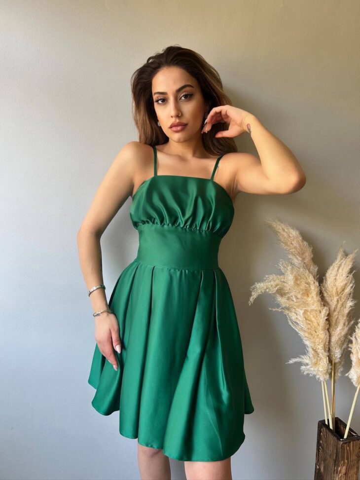 13362 فستان سادة 44/38 أخضر
